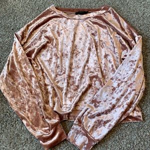 Long crop loose fitted velvet top with drip shoulder from forever 21